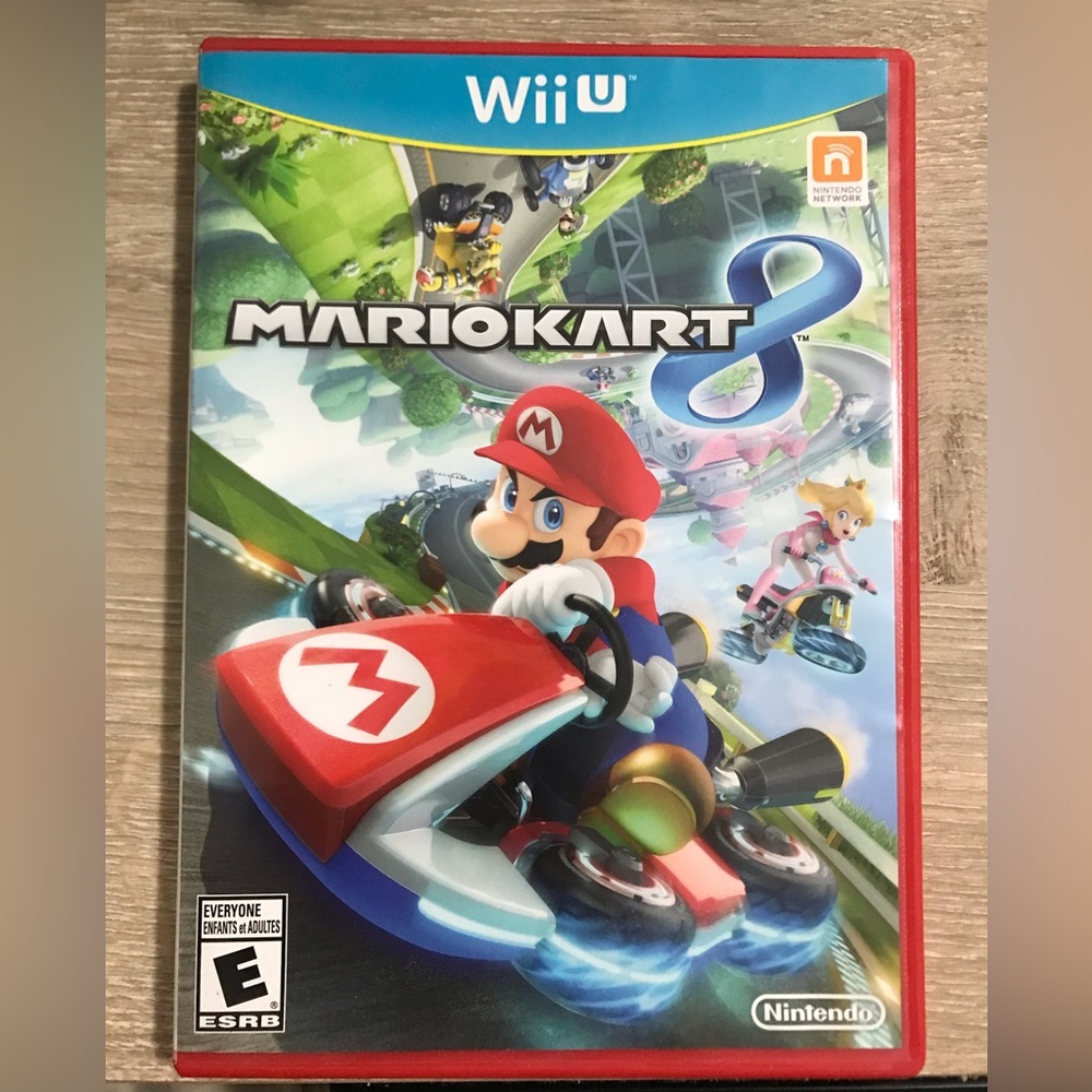 Mario Kart 8 (Nintendo Wii U) 2014  Complete With Manual